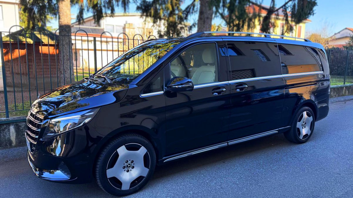 Milan Chauffeur Service Taxi VIP Transfers