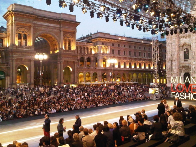 Chauffeur service at Milan Fashion Week